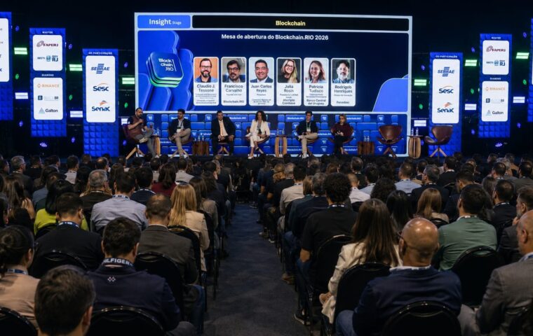Painel de abertura do Main Event Blockchain.RIO dia 12 de Agosto de 2026.