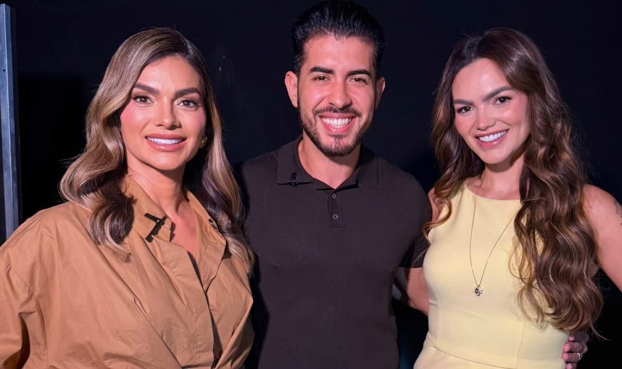 Kelly Key renova sorriso com técnica moderna e delicada com lentes dentais.