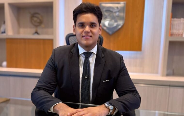 Dr. André Frutuoso, advogado especialista em direito bancário com mais de 16 anos de atuação, sócio da Frutuoso Advocacia.