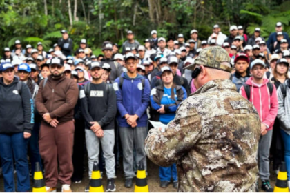 CEAB oferece treinamento com práticas de sobrevivência em selva.