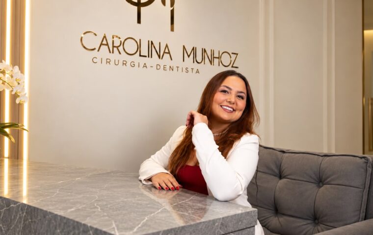 Facetas em resina: como o planejamento individual influencia o resultado estético do sorriso.