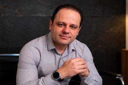 Dr. Fábio Thadeu Ferreira acredita que a eficiência depende da integração de diferentes fatores, como a tecnologia, a capacidade clínica e a decisão do paciente sobre sua saúde.