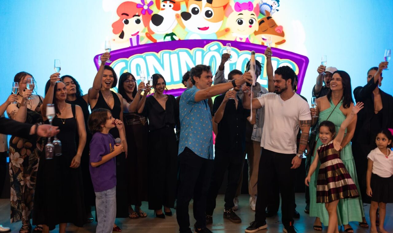 Caninópolis supera 1,5 bilhão de visualizações e recebe discos de Ouro e Platina