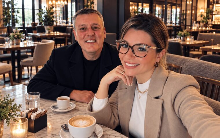 Jair e Cristiane, sócios e fundadores da De Carli Imóveis, especializada no mercado imobiliário da Serra Gaúcha.