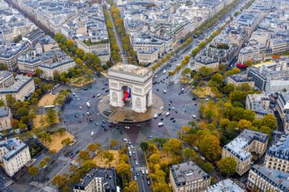 A França está entre os destinos internacionais mais desejados e é atendido pela SuaGuia.