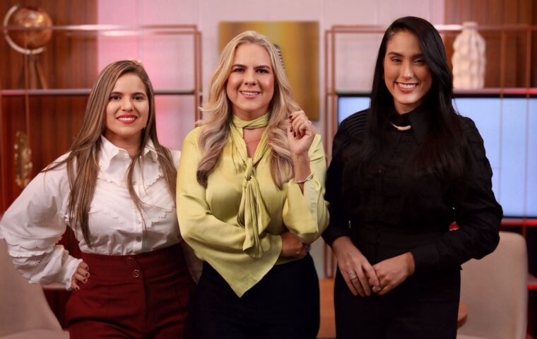 A condução do escritório por Paula Melo, Patricia Melo e Káthya Sena acrescenta à pauta uma dimensão de liderança feminina na gestão de negócios jurídicos.